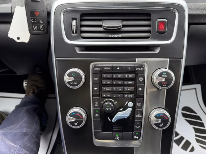 VOLVO S60 T5 2.0T  2018 - Imagen 19