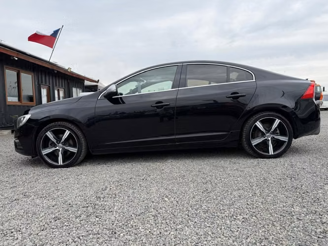 VOLVO S60 T5 2.0T  2018 - Imagen 10
