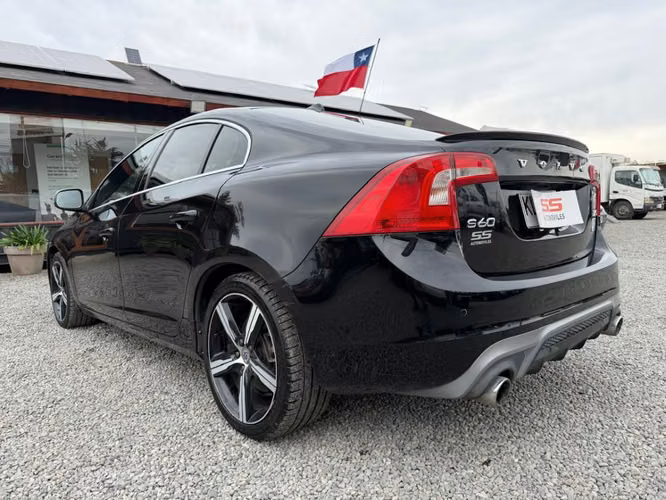 VOLVO S60 T5 2.0T  2018 - Imagen 9