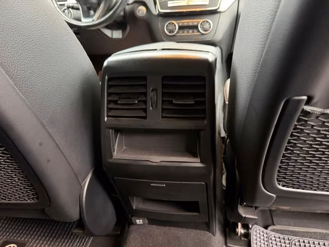 MERCEDES-BENZ GLE 400 4 MATIC COUPé 3.0 AT 2018 - Imagen 12