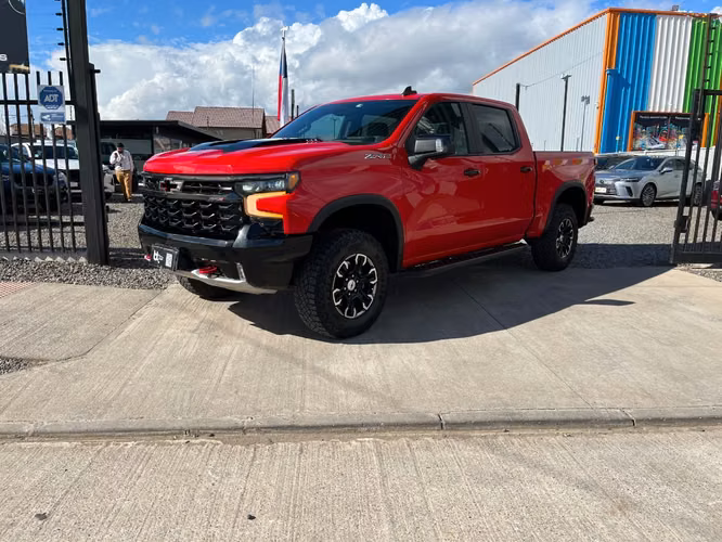 CHEVROLET SILVERADO ZR2 4X4 6.2 AUT 2023