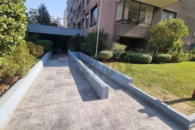 Venta dpto robinson crusoe 3d 2b 1e las condes - Imagen 10