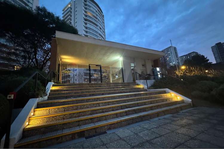 Hermoso departamento 3d con bajos gastos comunes - Imagen 24