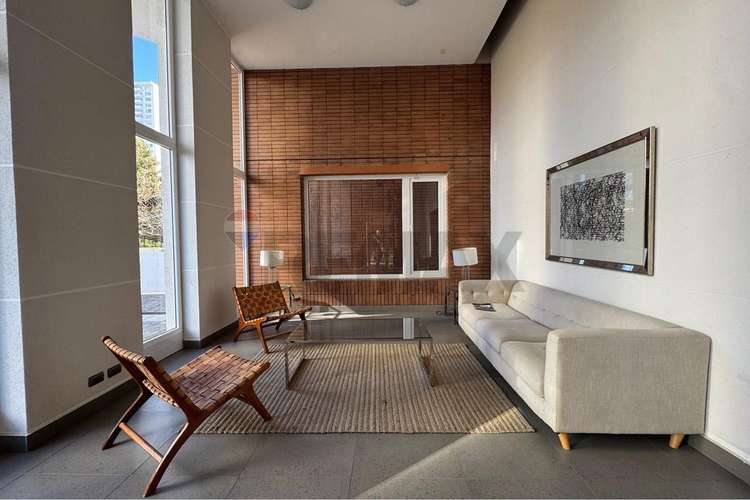 Hermoso departamento 3d con bajos gastos comunes - Imagen 4