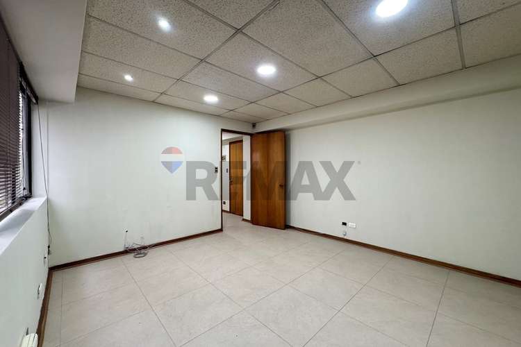 Oficina en venta 31 m2 metro pedro de valdivia - Imagen 7