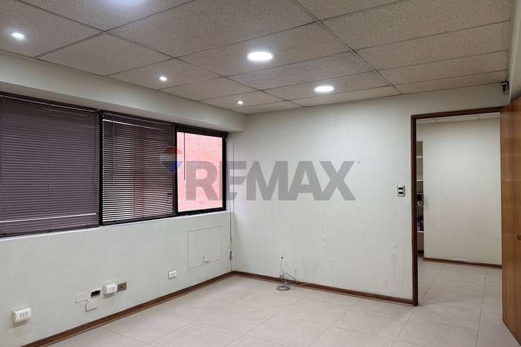 Oficina en venta 31 m2 metro pedro de valdivia - Imagen 6