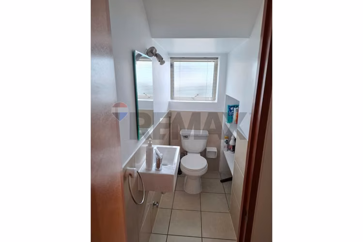 Casa familiar con piscina en sector las pircas - Imagen 17