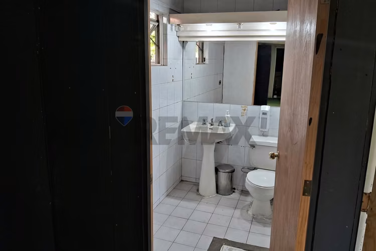 Local comercial av vitacura 19 m frente 6 estac - Imagen 17