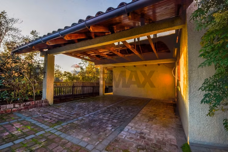 Casa peñalolen 5d+3b+4e, piscina, quincho, terraza - Imagen 24