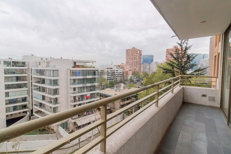 Moderno depto - a pasos metro manquehue - Imagen 13