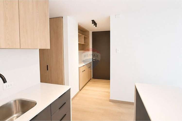 Depto. 2d full remodelado patio interior - Imagen 8
