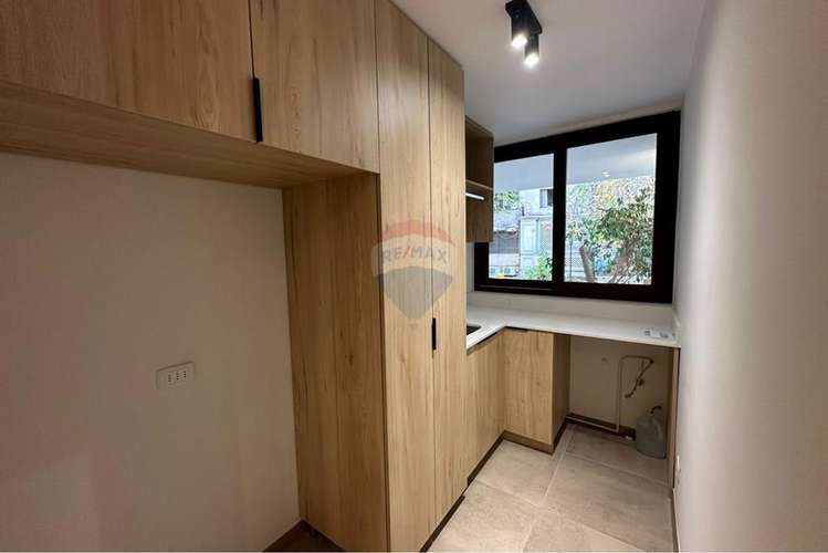 Depto. 2d full remodelado patio interior - Imagen 19