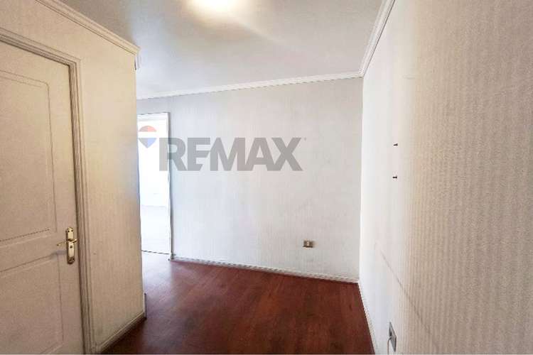 Arriendo depto 2d2b amplio con terraza y estac - Imagen 11