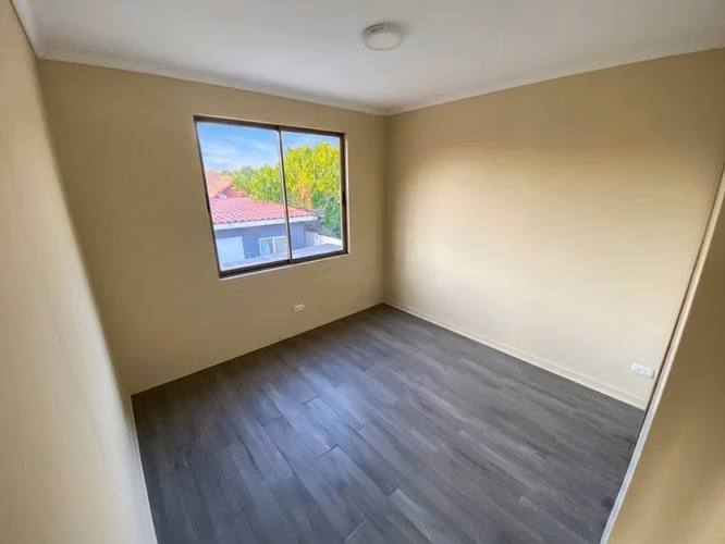 AMPLIA CASA EN CONDOMINIO 508 M DE TERRENO 4 DORMITORIO - Imagen 13