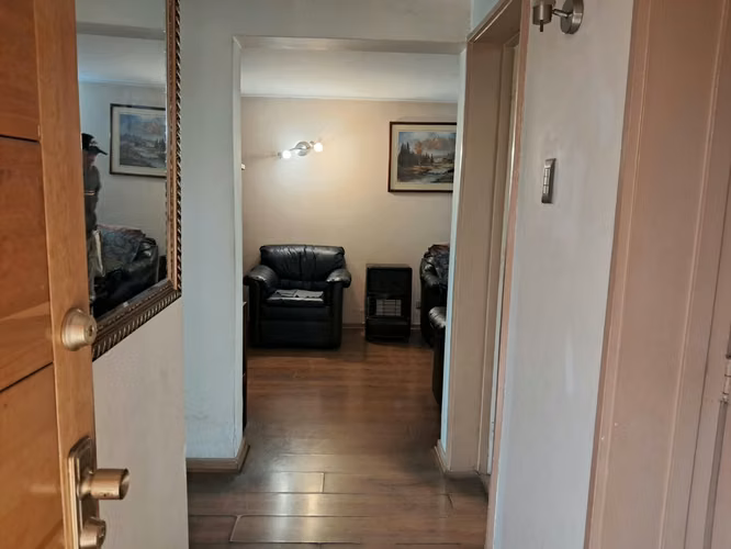 GRAN OPORTUNIDAD VENTA CASA PARA REMODELAR  LA CISTERNA - Imagen 8