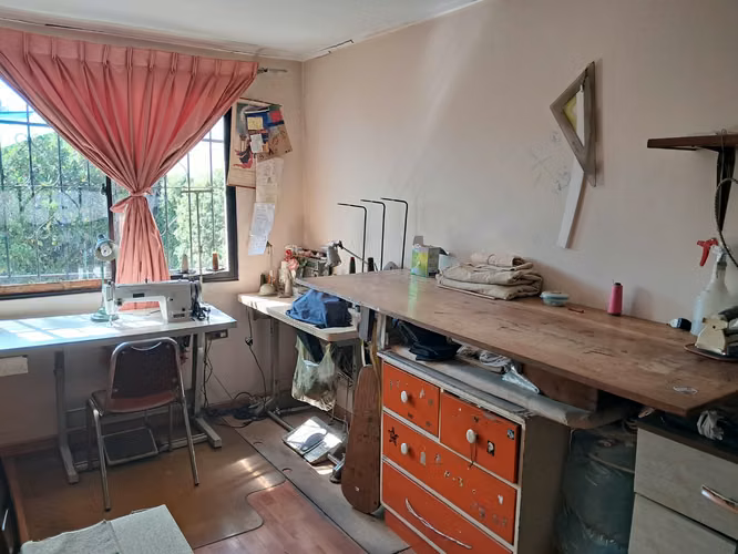 GRAN OPORTUNIDAD VENTA CASA PARA REMODELAR  LA CISTERNA - Imagen 19