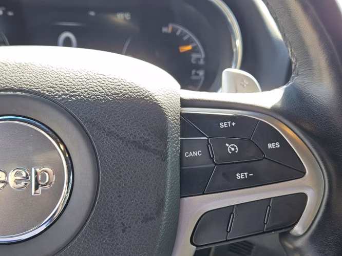 Jeep Grand Cherokee 3.6 Limited Lx At 4x4 2022 - Imagen 20