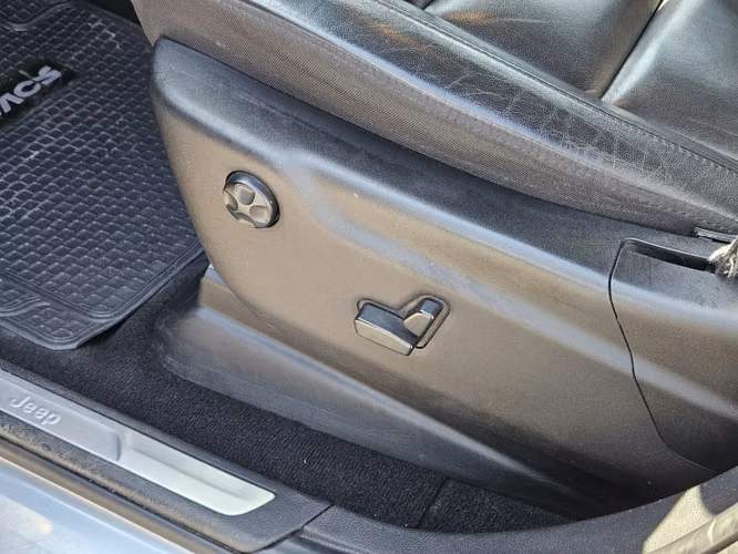Jeep Grand Cherokee 3.6 Limited Lx At 4x4 2022 - Imagen 14
