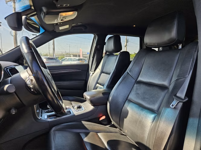 Jeep Grand Cherokee 3.6 Limited Lx At 4x4 2022 - Imagen 15