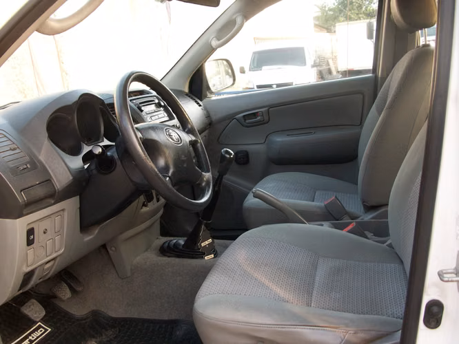 camioneta toyota hilux 2008 4x2 diesel - Imagen 8