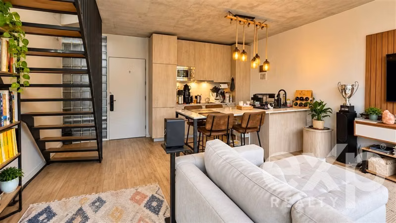 Departamento townhouse 4 pisos con rooftop - Imagen 2