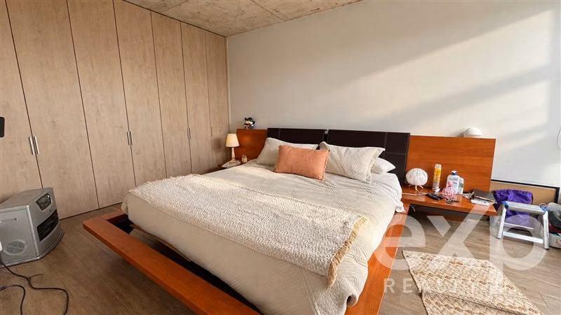 Departamento townhouse 4 pisos con rooftop - Imagen 10