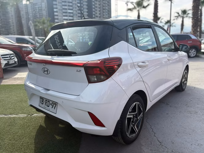 HYUNDAI GRAND I10 1.2 AI3 HB PLUS MT - Imagen 5