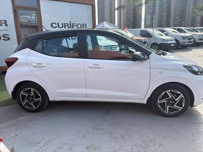 HYUNDAI GRAND I10 1.2 AI3 HB PLUS MT - Imagen 4