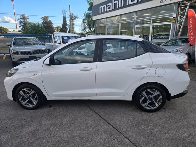 HYUNDAI GRAND I10 1.2 AI3 SDN PLUS MT - Imagen 2