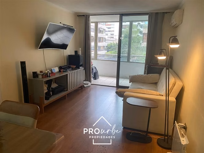 Departamento en venta de 2 dorm. en Las Condes