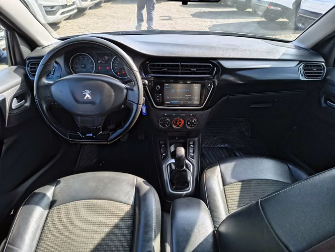 PEUGEOT 301 2022 - Imagen 13
