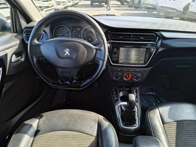 PEUGEOT 301 2022 - Imagen 16