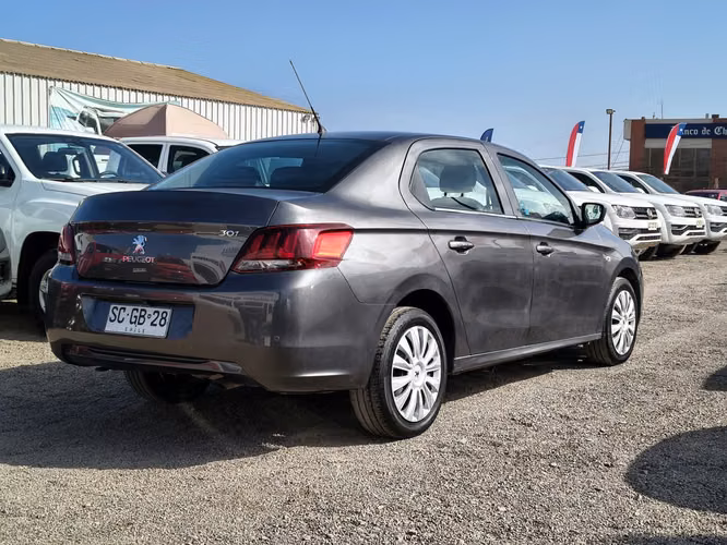 PEUGEOT 301 2022 - Imagen 7