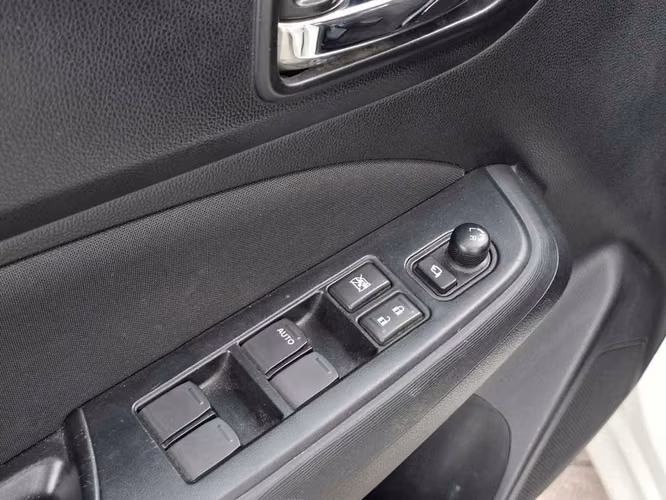 SUZUKI DZIRE 2024 - Imagen 11