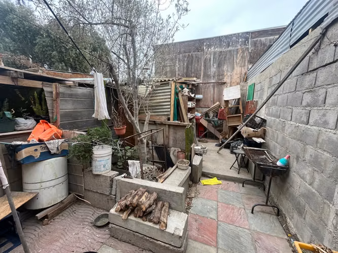 Se vende amplia casa en Caldera Av. Batallón de Atacama - Imagen 16