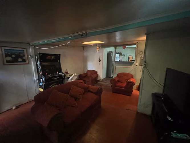 Se vende amplia casa en Caldera Av. Batallón de Atacama - Imagen 5