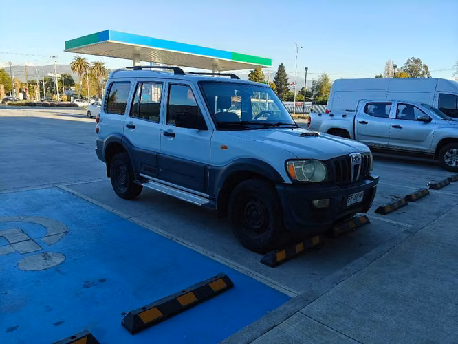 Mahindra Scorpio 2013