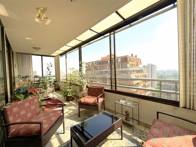 Departamento en venta de 4 dorm. en Las Condes - Imagen 5