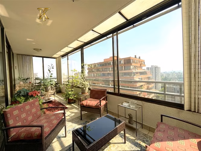 Departamento en venta de 4 dorm. en Las Condes - Imagen 9