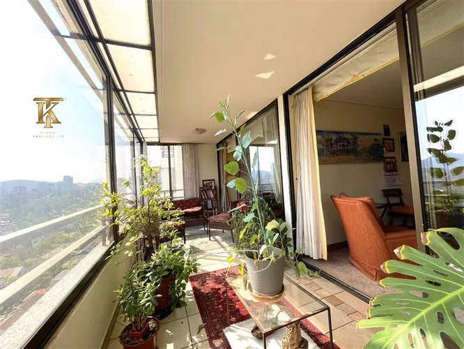 Departamento en venta de 4 dorm. en Las Condes - Imagen 8