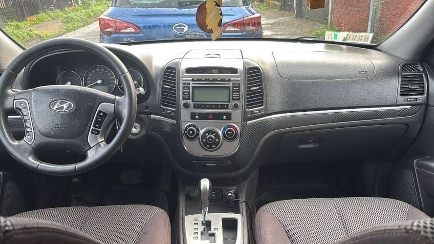 Hyundai Santa Fé 2011 automática - Imagen 2
