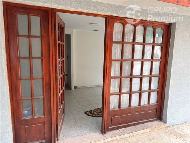 Casa de 6Dorm, 4 Baños (2 casas), Patio est. techado portón. - Imagen 21