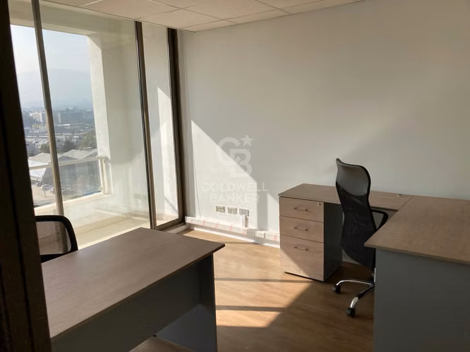 Oficina  Sector Cantagallo, 4 privados, 2 baños - Imagen 10