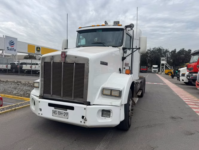 TRACTO KENWORTH MODELO T800