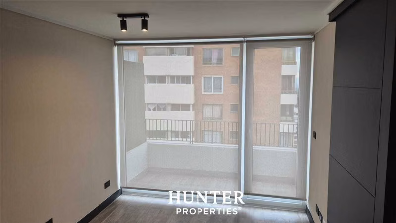 Departamento en arriendo de 1D 1B Rotonda Atenas - Imagen 2