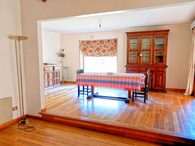 Casa en parcela con piscina, quincho y casa de visitas - Imagen 5