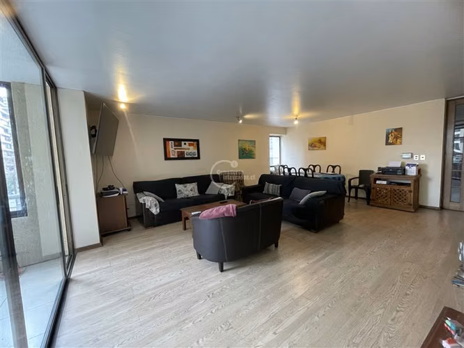 R.de Triana/Flandes 140 mts, 3d/2b, servicios, 2estac/bod DN - Imagen 3