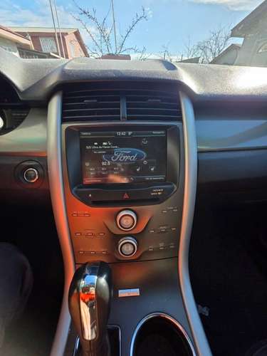 Ford Edge - Imagen 4