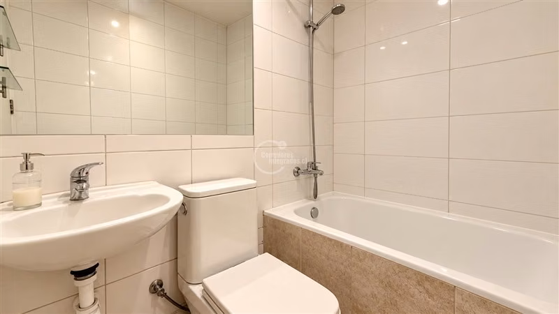 Depto venta de 3 dorm. + salita + servicios Lo Barnechea - Imagen 20