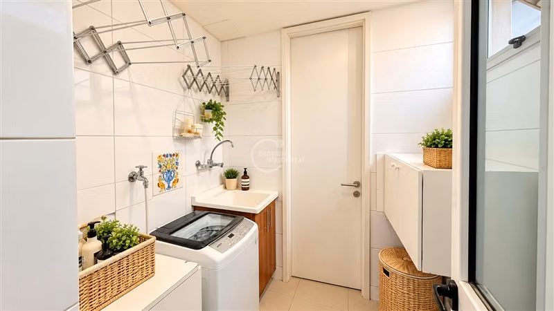 Depto venta de 3 dorm. + salita + servicios Lo Barnechea - Imagen 18
